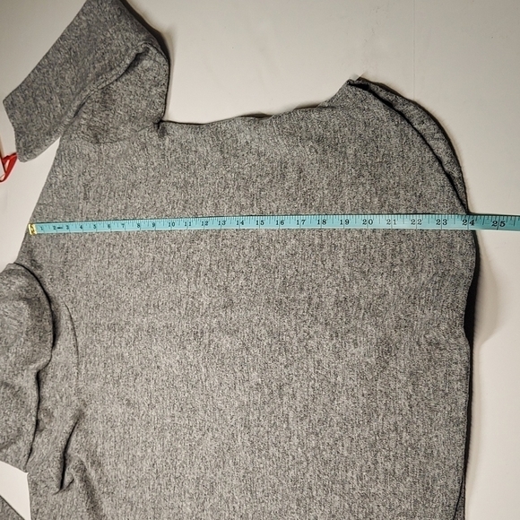 Ruby Rd. Petite Heather Gray Cowl Neck Sweater Size PM - Picture 7 of 13